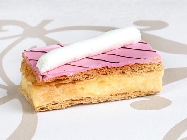 tompouce met slagroom